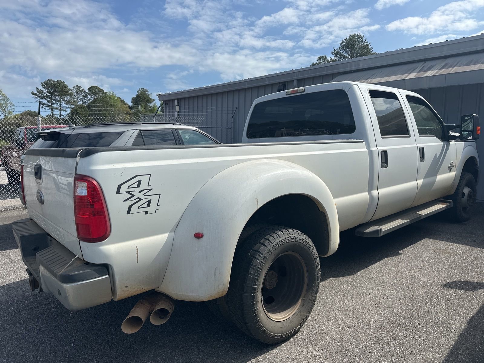 Used 2016 Ford F350 XLT w/ XLT Value Package image 5