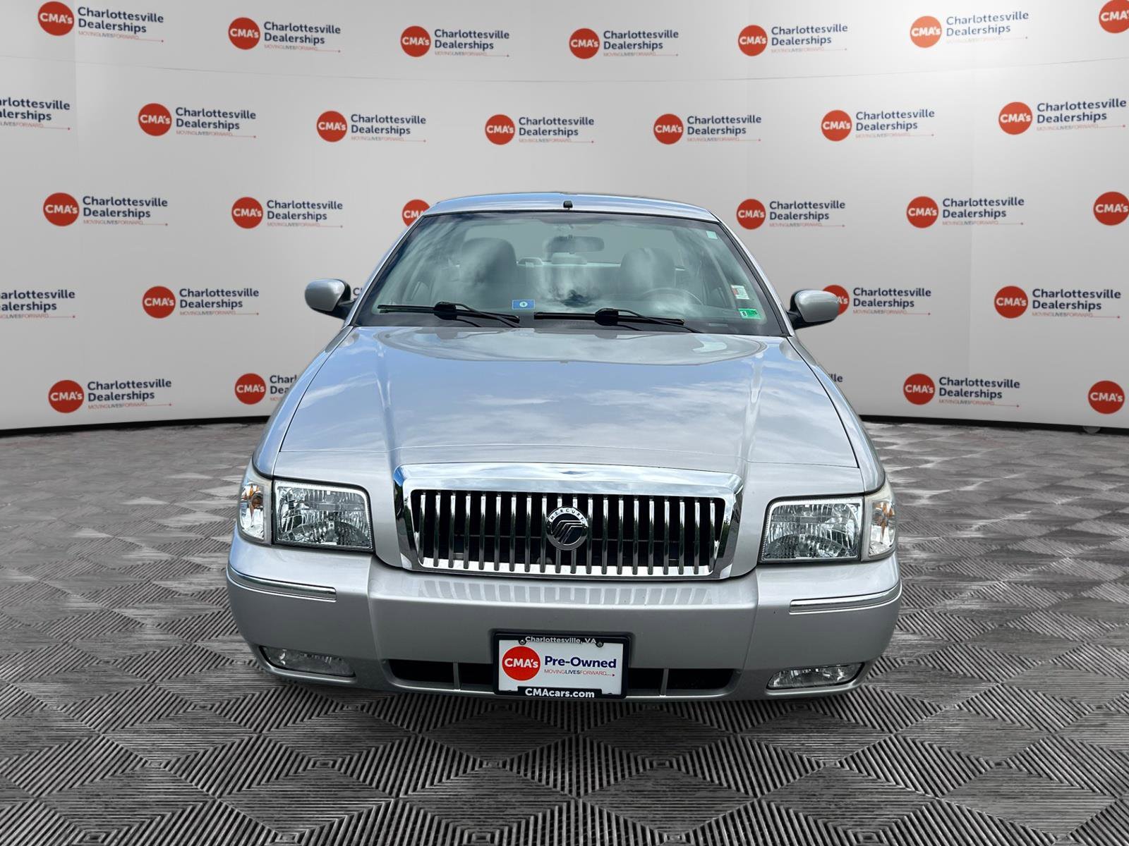 Used 2006 Mercury Grand Marquis GS RWD image 8