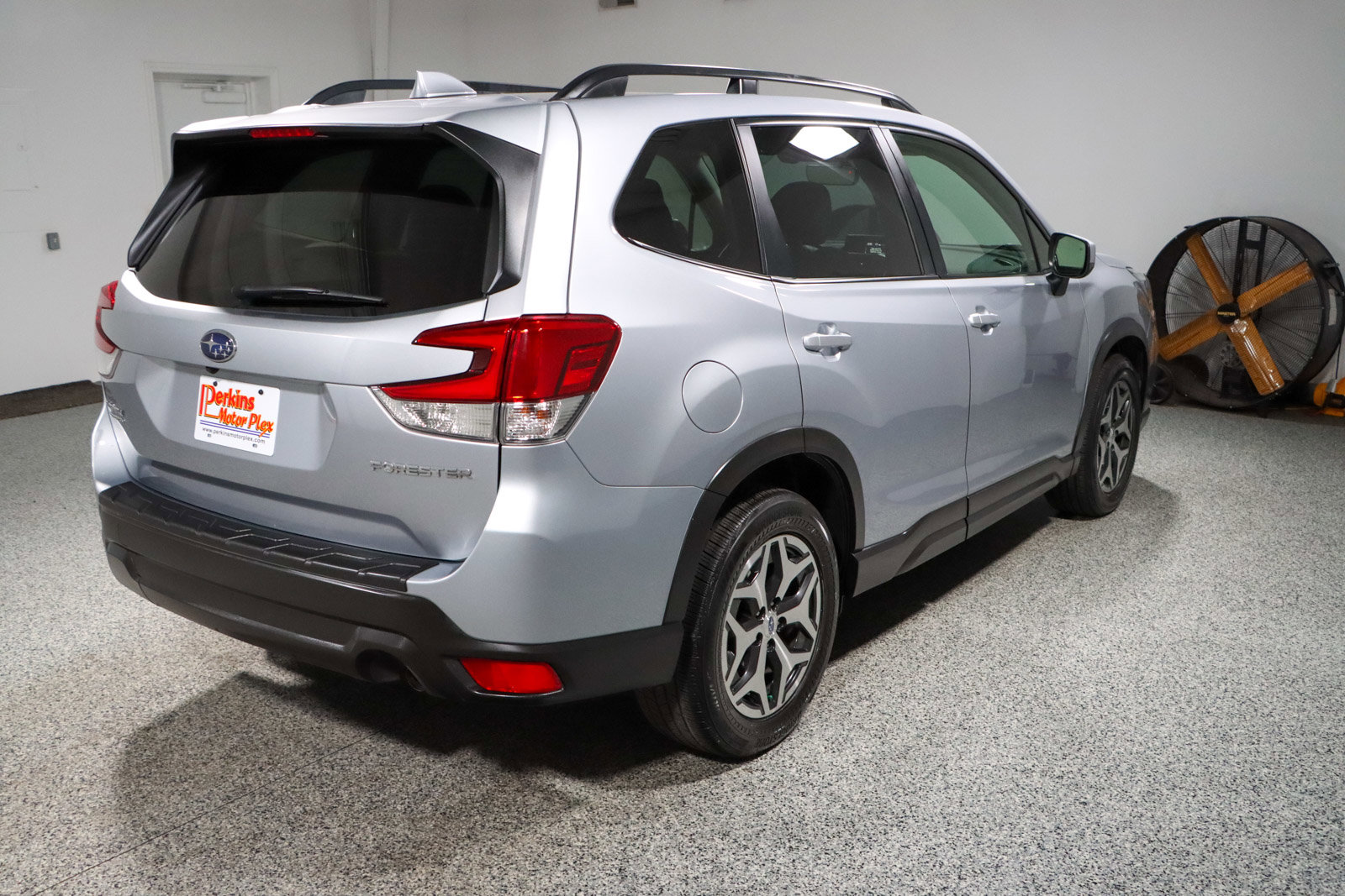 Used 2020 Subaru Forester Premium image 7