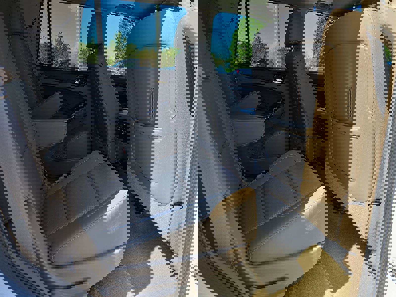 Used 2016 Chevrolet Tahoe LTZ w/ Max Trailering Package image 12