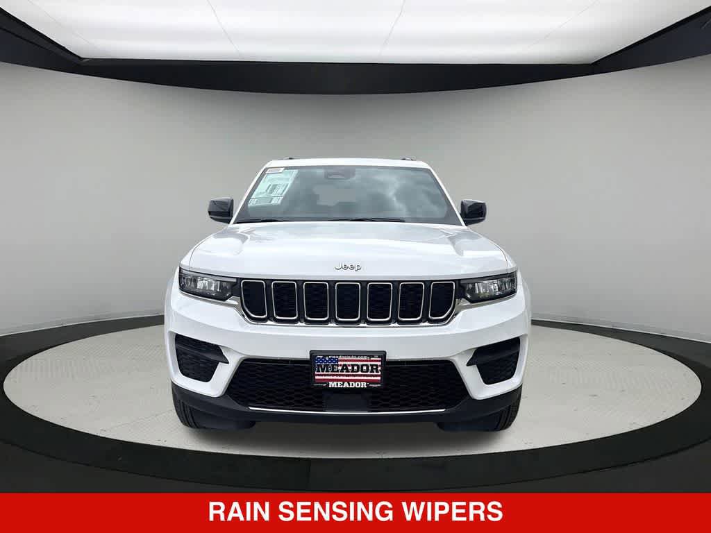 New 2026 Jeep Grand Cherokee Laredo X RWD image 7