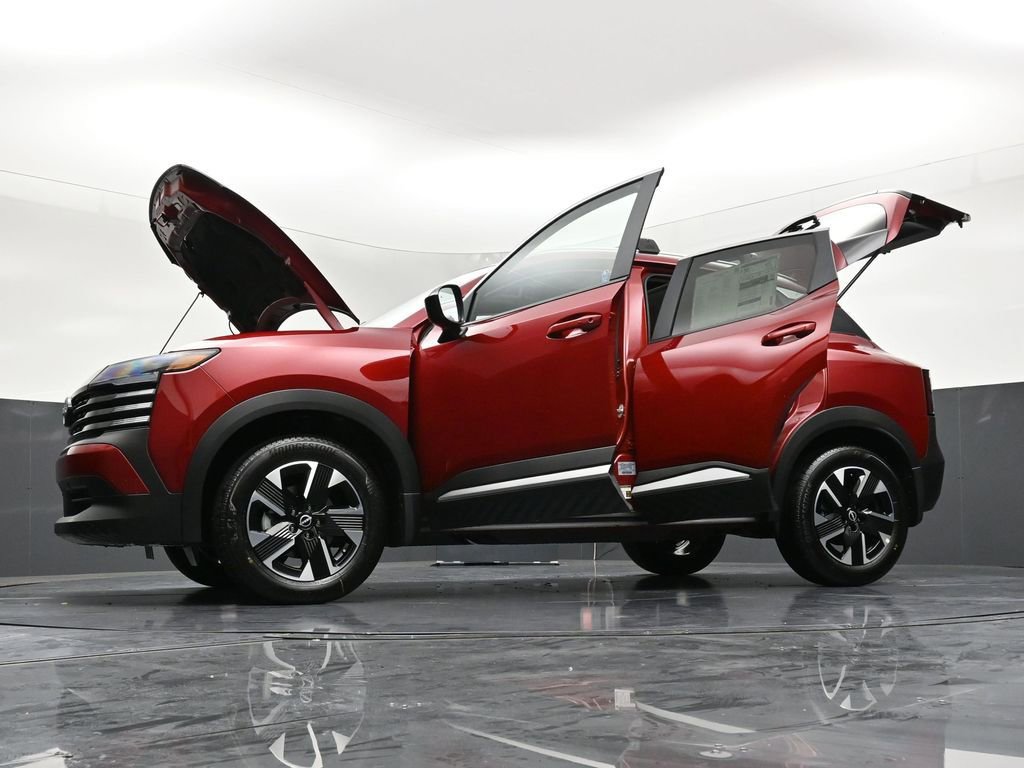 New 2026 Nissan Kicks SV w/ SV Premium Package AWD/4WD image 36