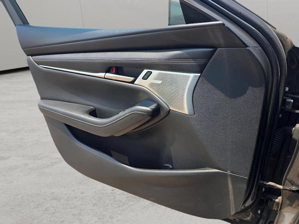 Used 2020 MAZDA MAZDA3 AWD Sedan w/ Premium Package image 14