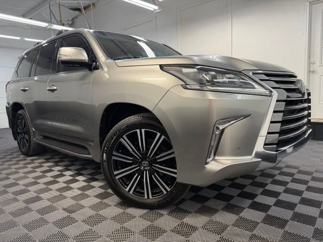 Used 2019 Lexus LX 570 4WD w/ Luxury Package