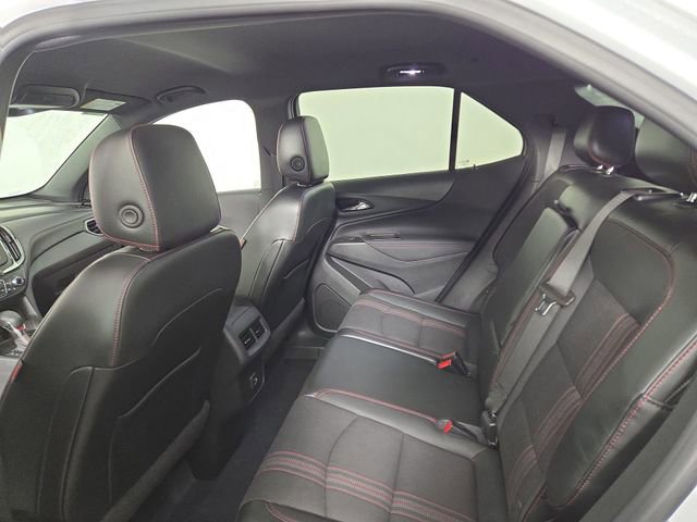 Used 2022 Chevrolet Equinox RS w/ LPO, Floor Liner Package image 15
