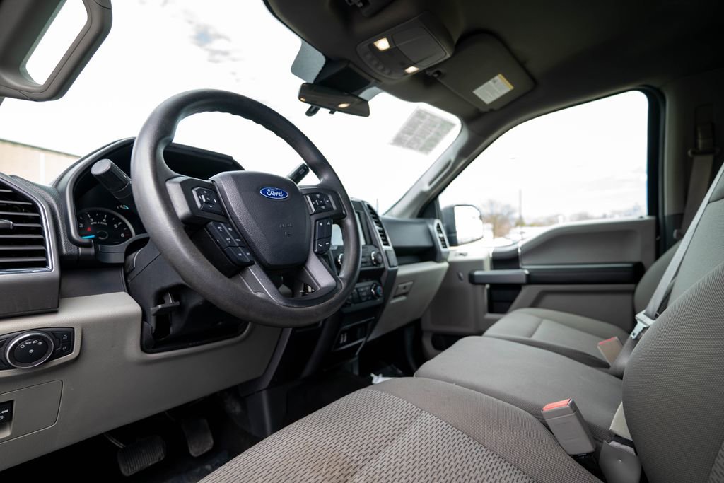 Used 2019 Ford F150 XLT w/ Trailer Tow Package image 5