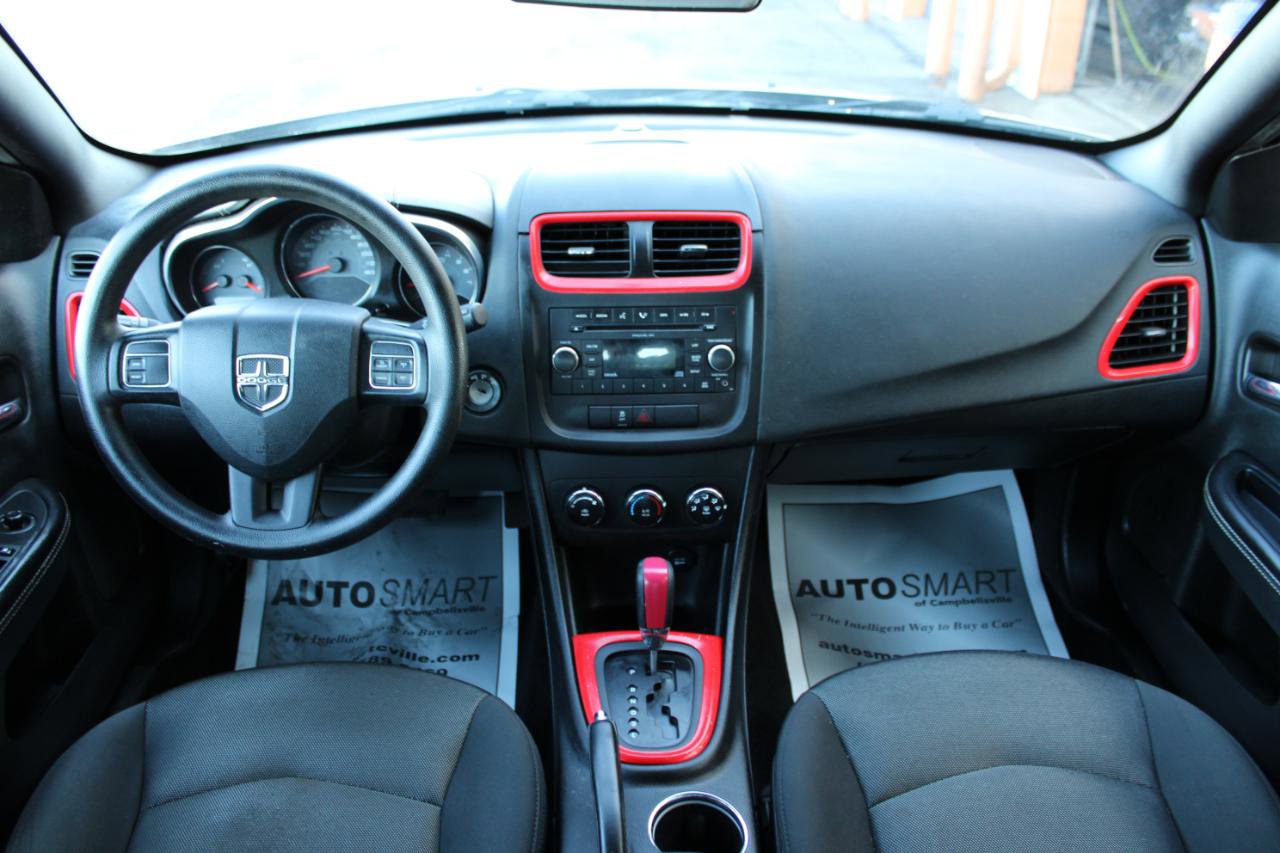 Used 2014 Dodge Avenger SE image 37