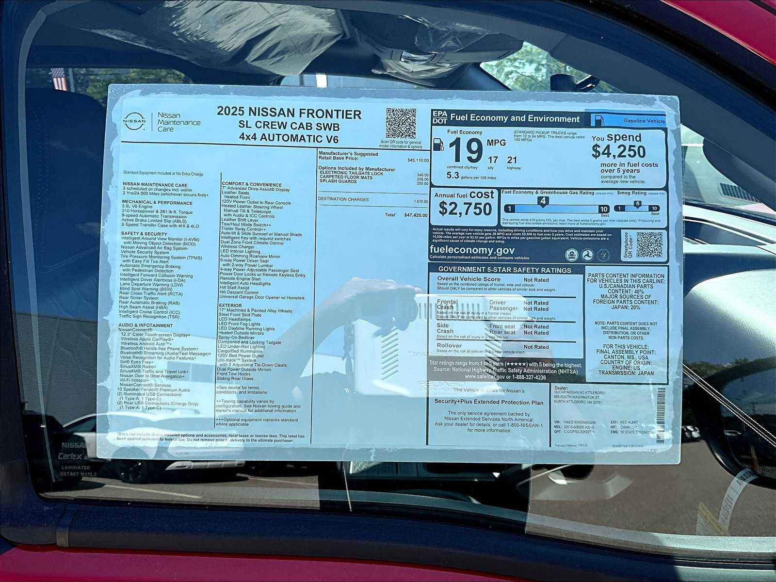 New 2025 Nissan Frontier SL image 18