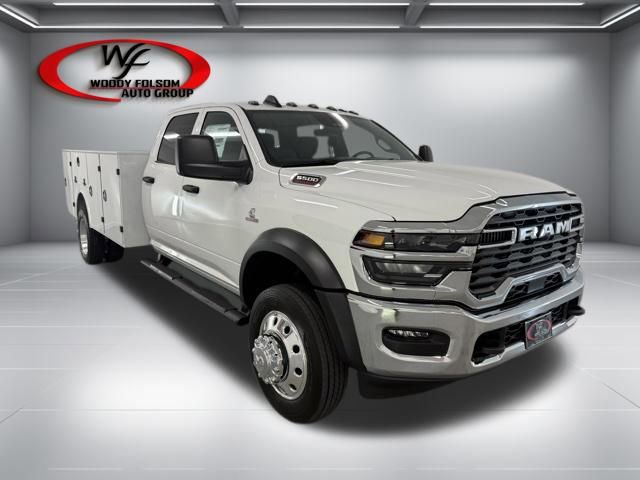 New 2026 RAM 5500 Tradesman image 3