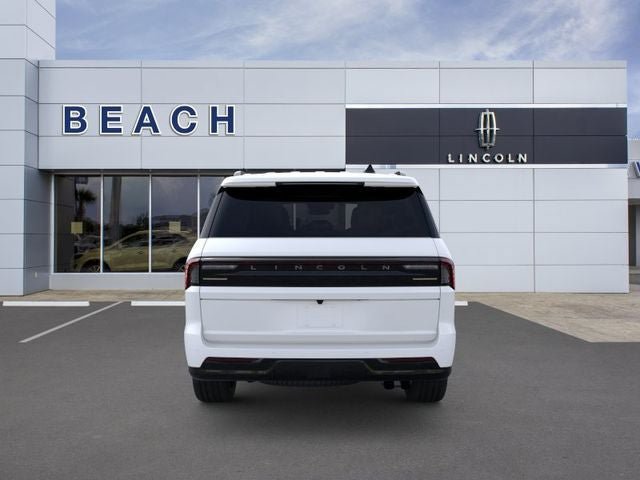 New 2025 Lincoln Navigator Reserve w/ Jet Appearance Package AWD/4WD image 6