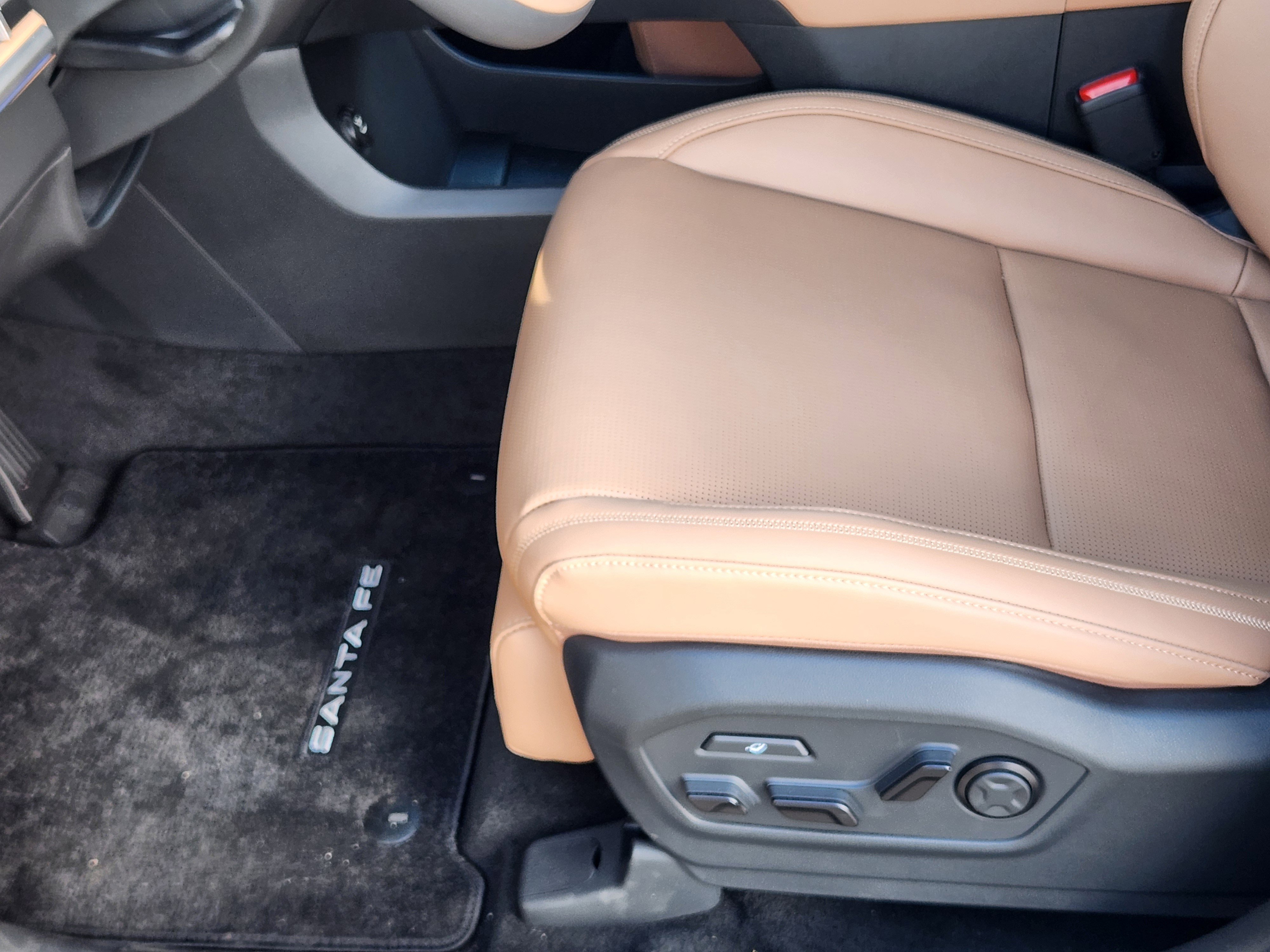 New 2026 Hyundai Santa Fe Calligraphy image 9