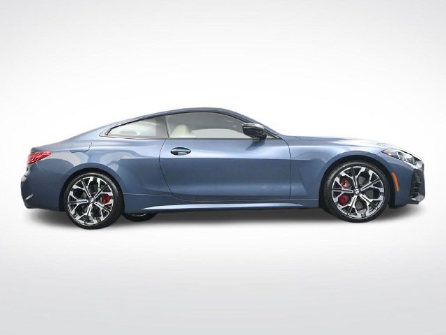 New 2026 BMW 430i xDrive Coupe w/ M Sport Package AWD/4WD image 32