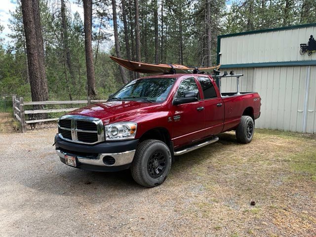Used 2009 Dodge Ram 2500 Truck SXT AWD/4WD image 2