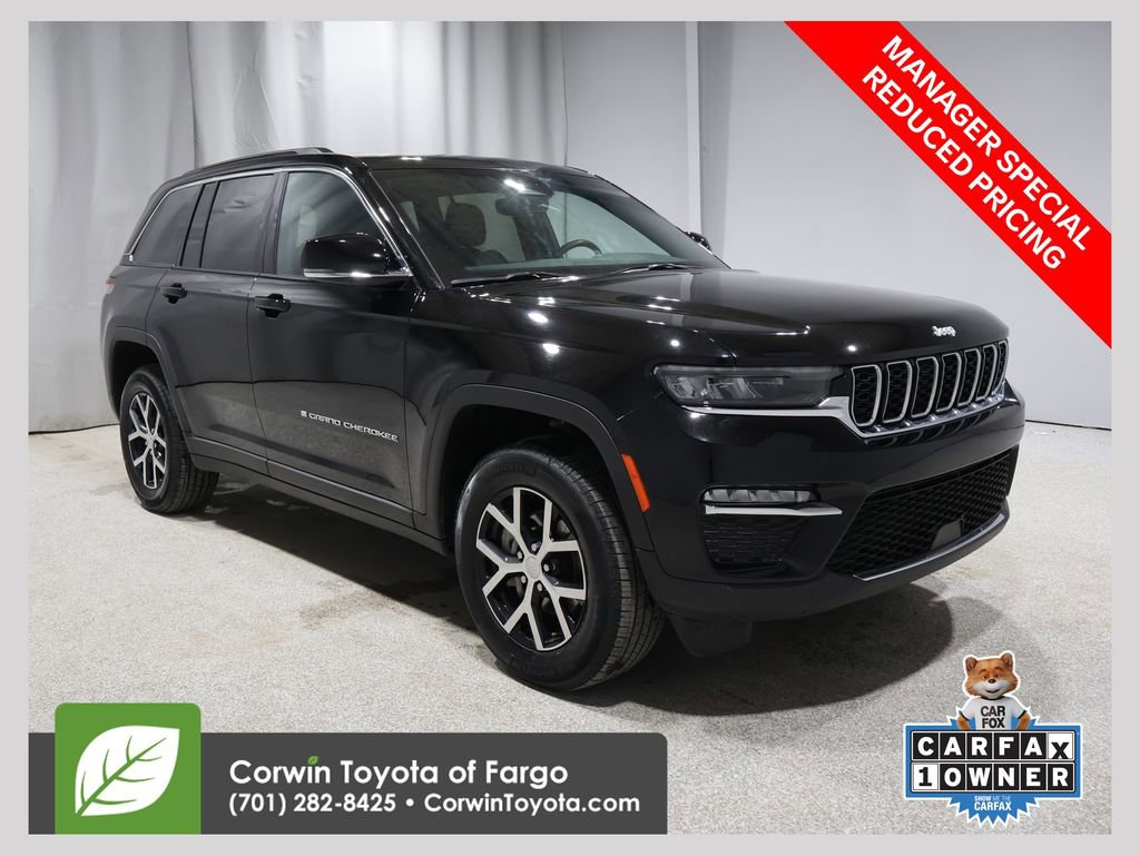 Used 2024 Jeep Grand Cherokee Limited AWD/4WD image 1