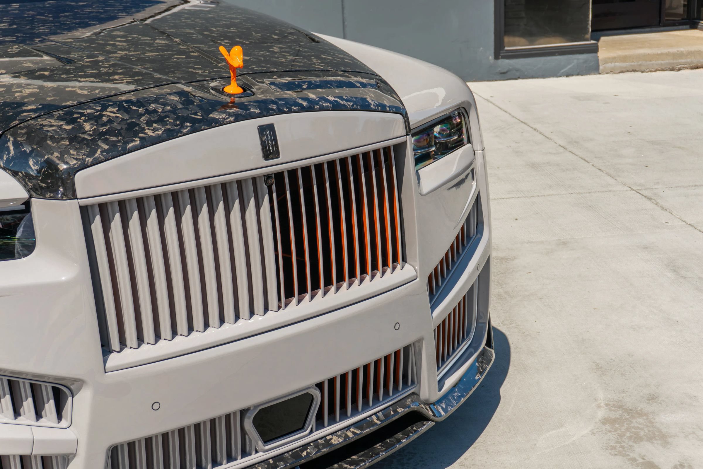 Used 2026 Rolls-Royce Cullinan AWD/4WD image 34