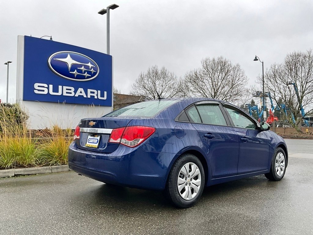 Used 2013 Chevrolet Cruze LS image 8