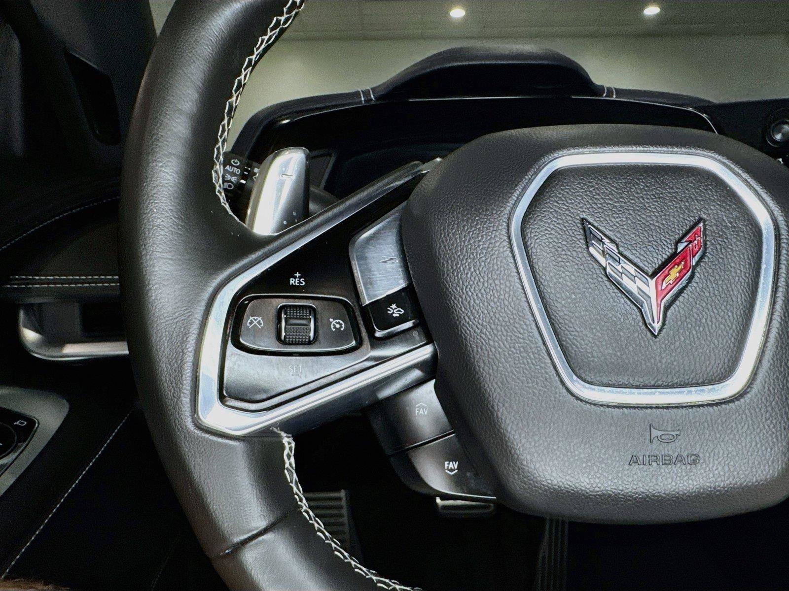 Used 2024 Chevrolet Corvette Stingray Convertible w/ 1LT RWD image 12