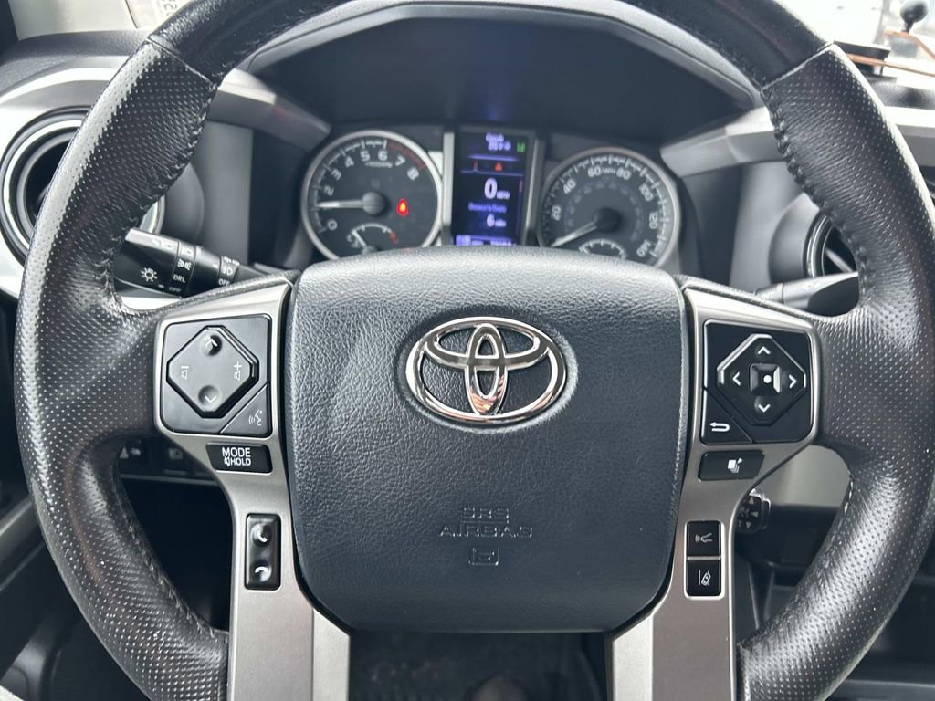Used 2020 Toyota Tacoma SR5 image 25