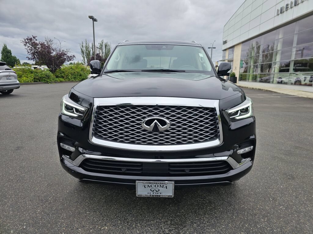Used 2019 INFINITI QX80 Luxe w/ Proassist Package AWD/4WD image 2