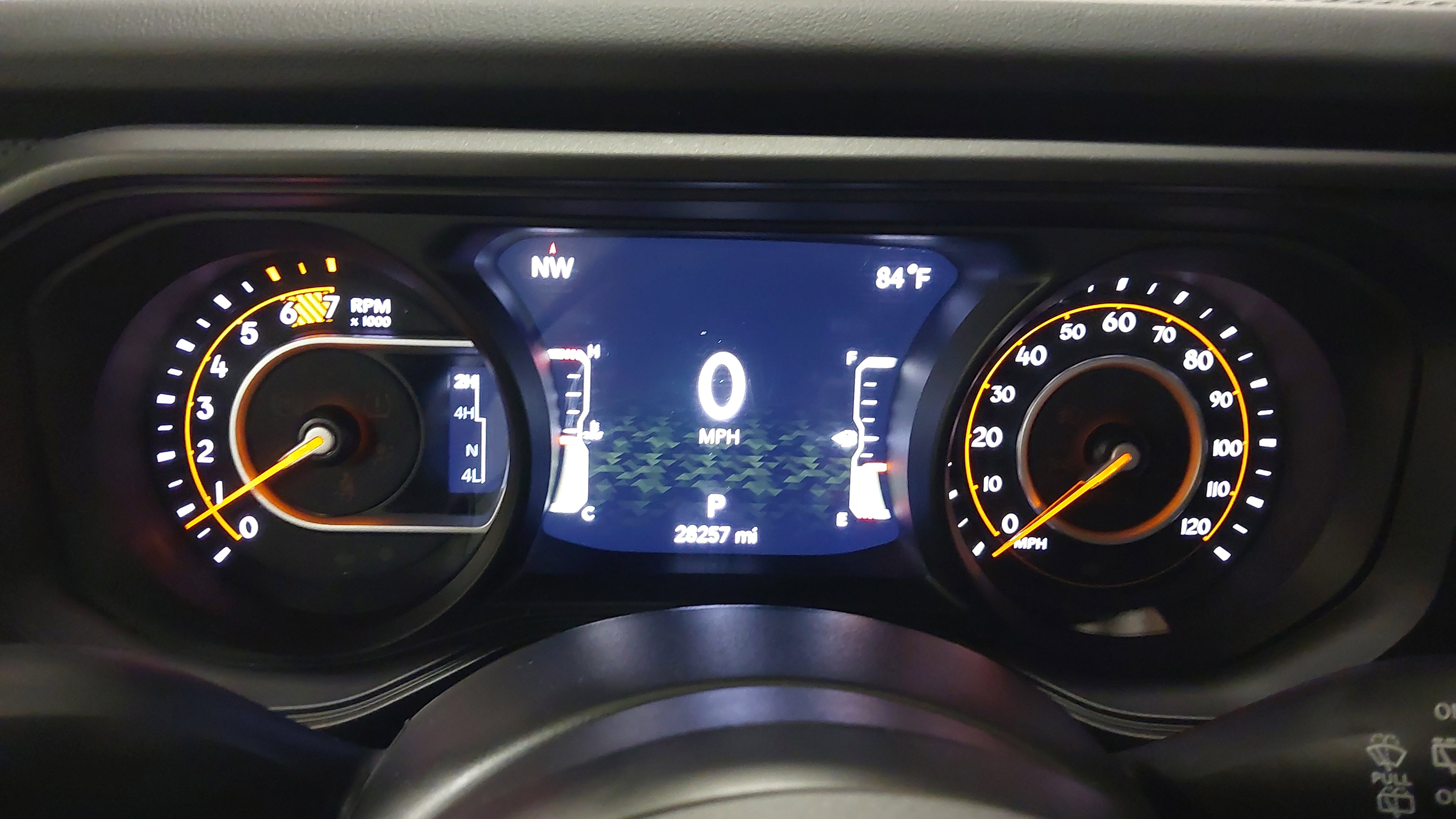 Used 2024 Jeep Wrangler Rubicon image 18