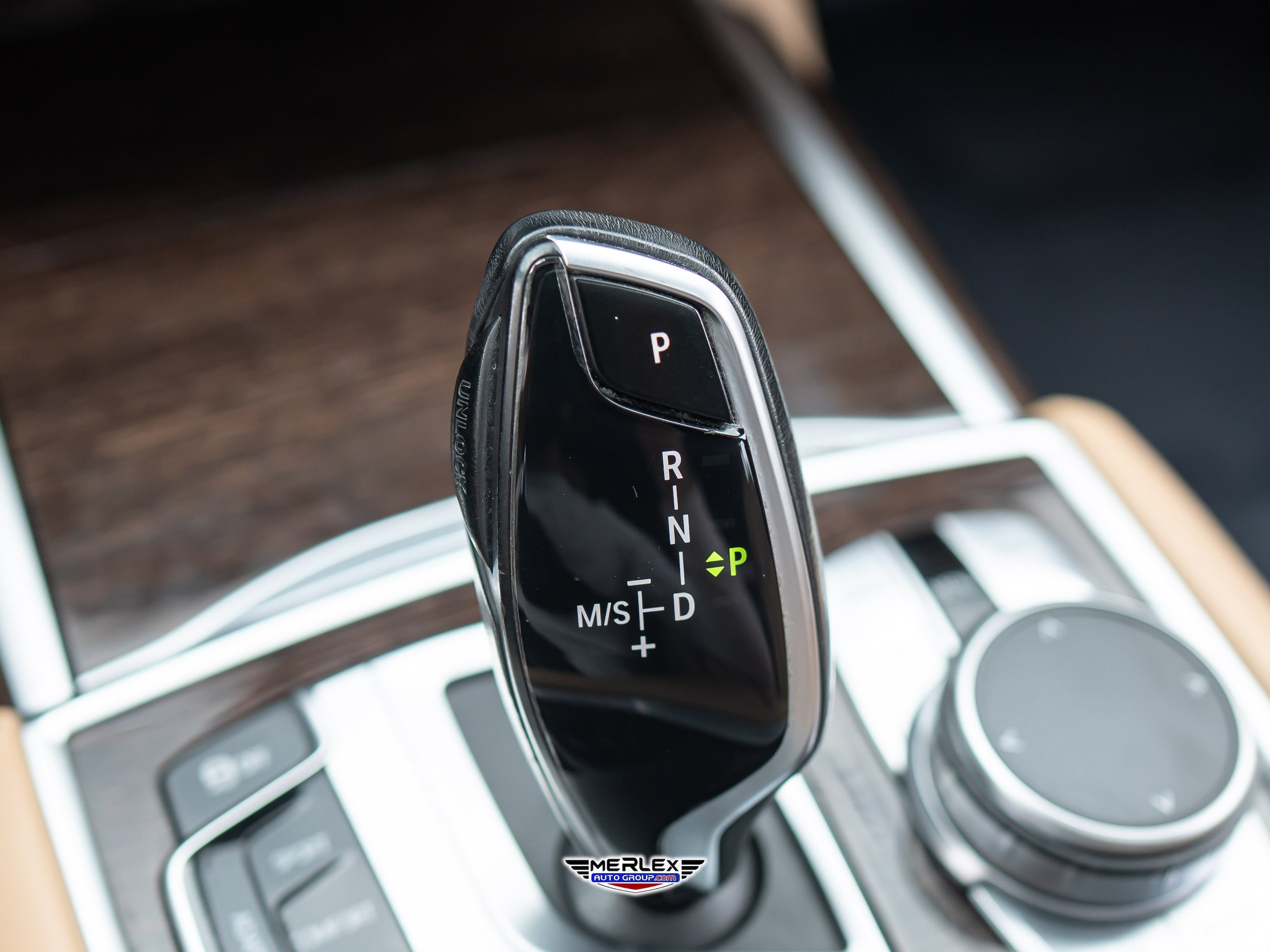 Used 2021 BMW 750i xDrive w/ M Sport Package AWD/4WD image 36