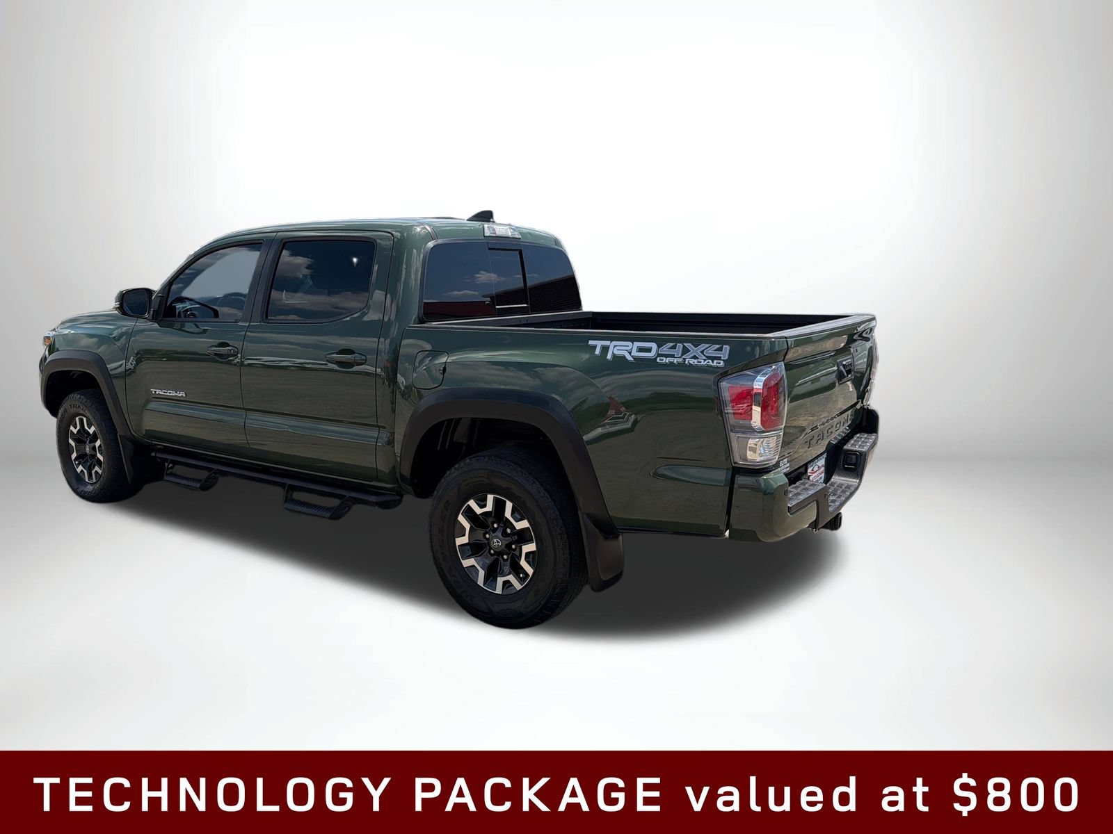 Used 2021 Toyota Tacoma TRD Off-Road w/ Technology Package AWD/4WD image 4