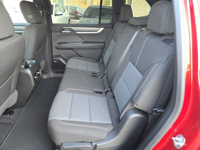 New 2025 GMC Acadia Elevation image 21