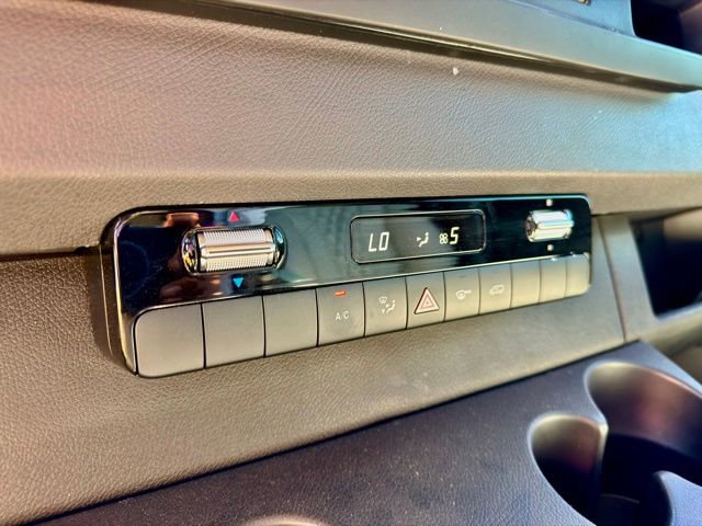 Used 2023 Mercedes-Benz Sprinter 2500 image 20