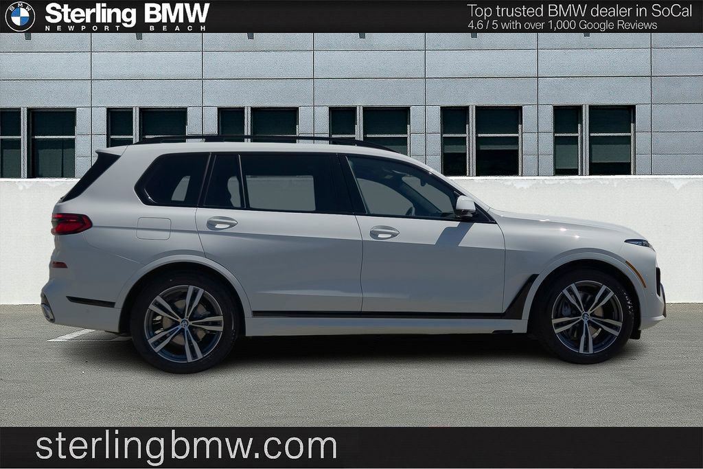 New 2026 BMW X7 xDrive40i w/ M Sport Package AWD/4WD image 3