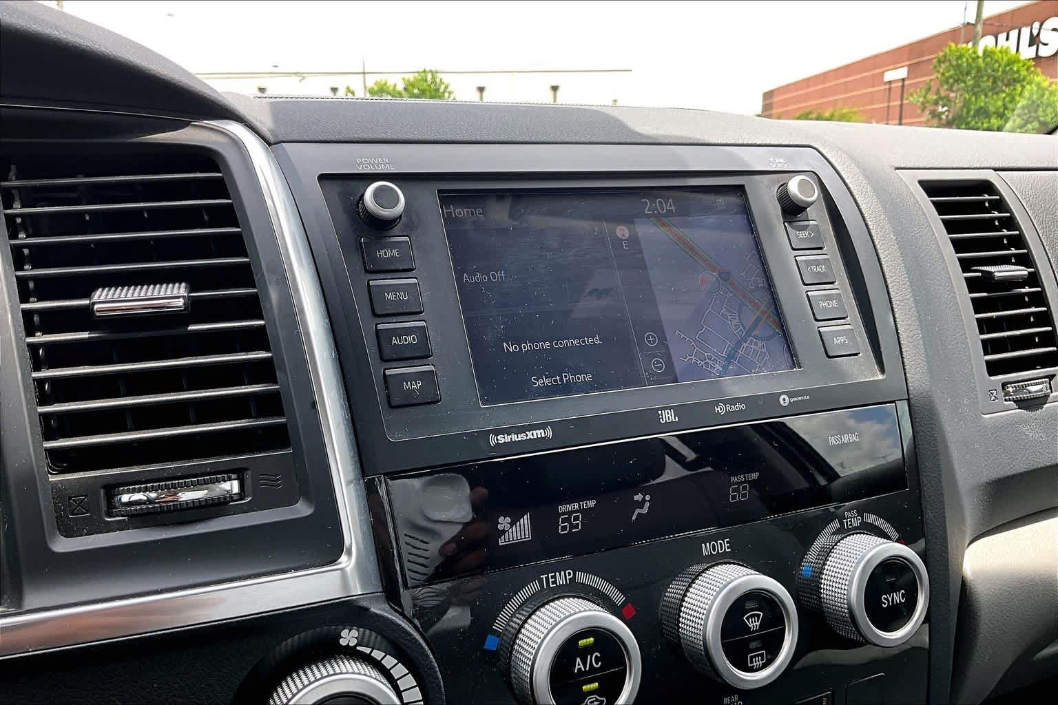 Used 2020 Toyota Sequoia Platinum RWD image 34