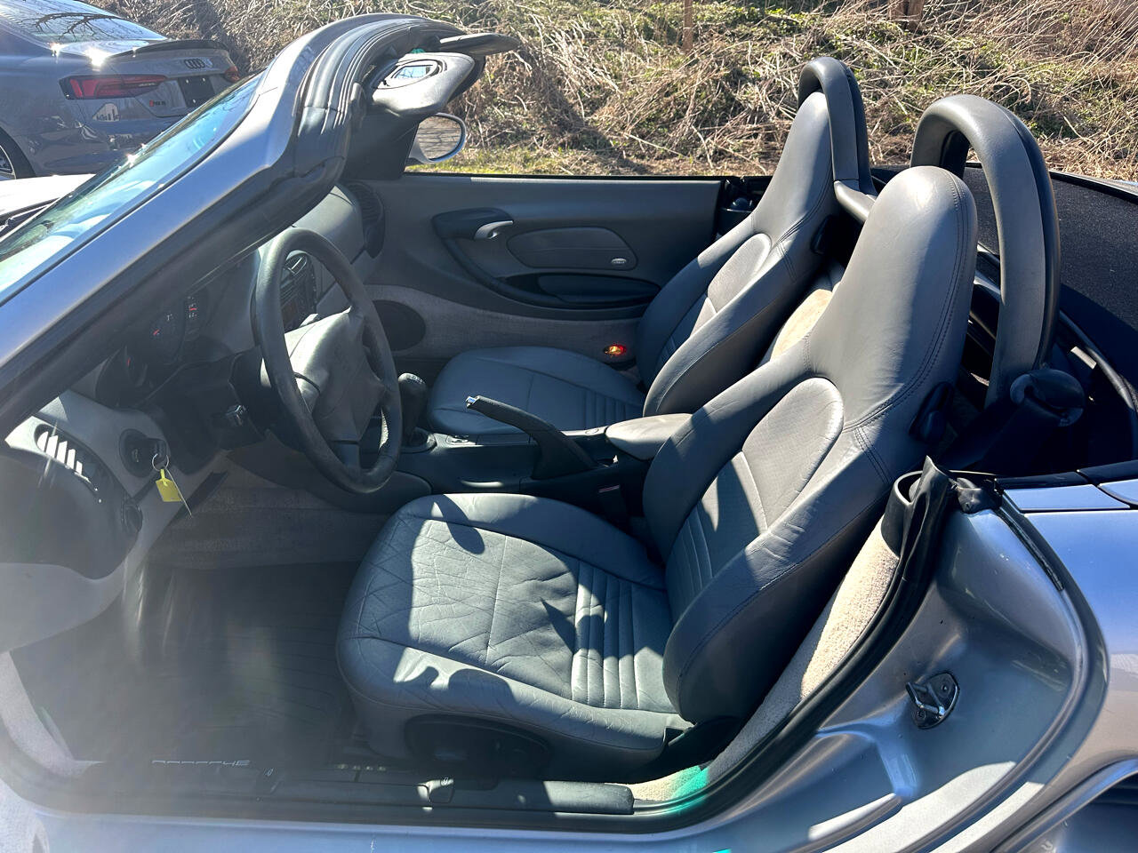 Used 2000 Porsche Boxster image 12