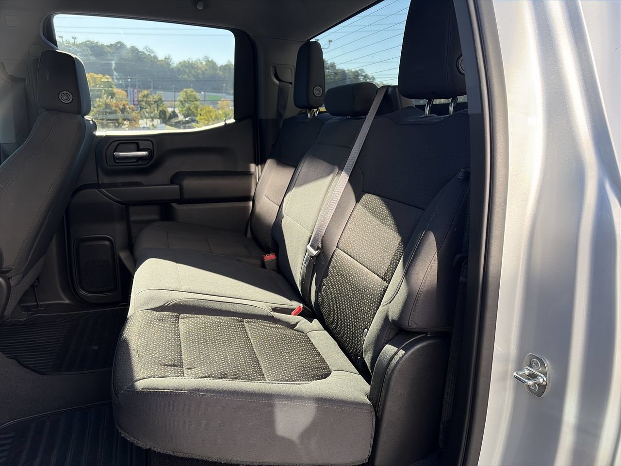 Used 2021 Chevrolet Silverado 1500 Custom Trail Boss w/ LPO, Dark Essentials Package AWD/4WD image 30