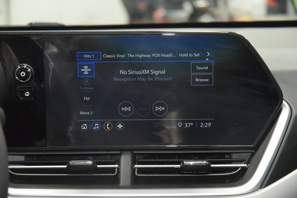 Certified 2024 Chevrolet Trax LS w/ Driver Confidence Package image 28