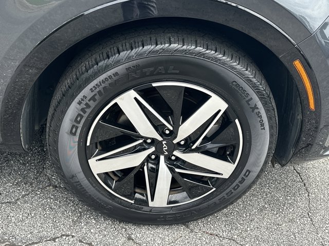 Certified 2022 Kia Sorento S w/ Panoramic Sunroof Package FWD image 15