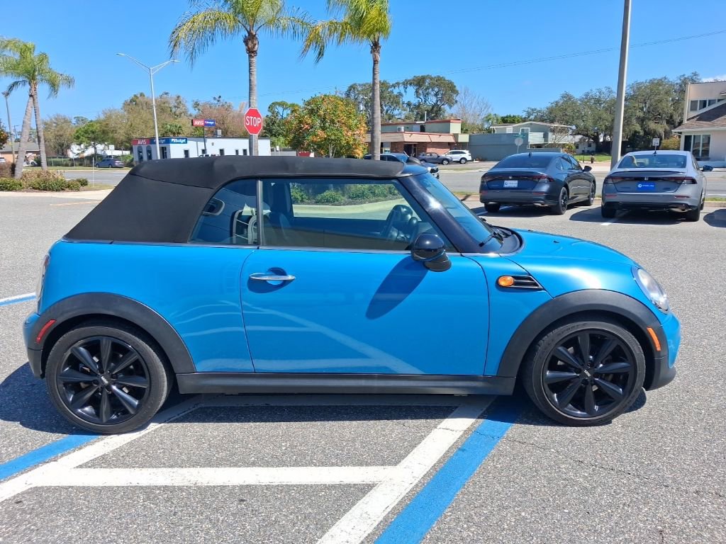 Used 2014 MINI Cooper Base image 5