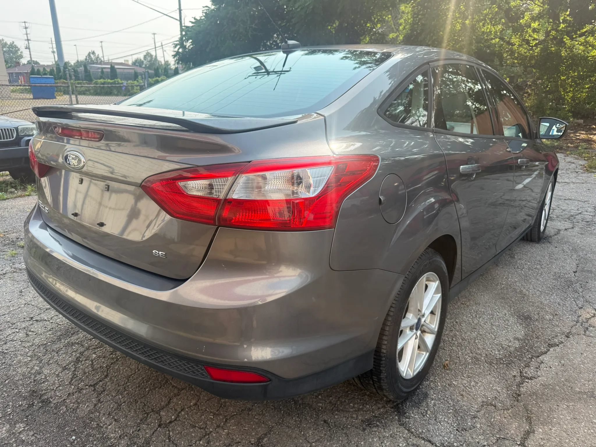 Used 2012 Ford Focus SE FWD image 5