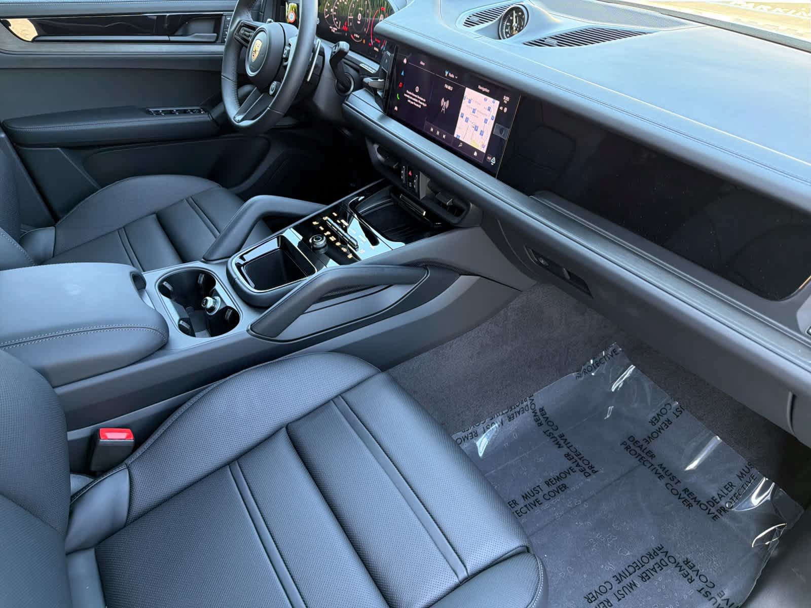 New 2026 Porsche Cayenne GTS AWD/4WD image 17