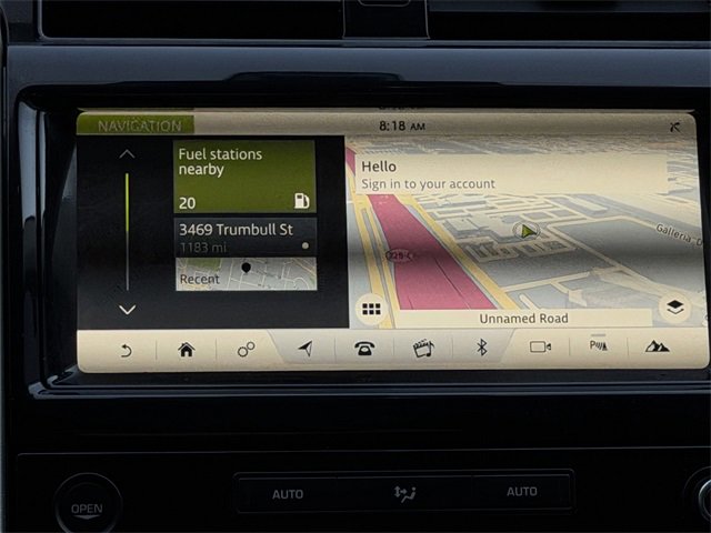 Used 2018 Land Rover Discovery HSE image 17