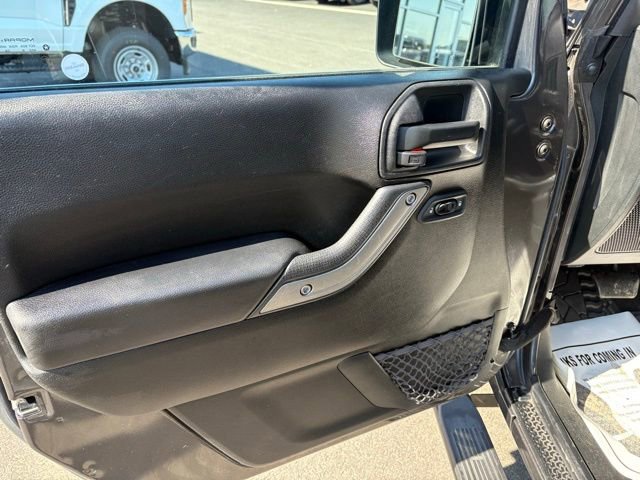 Used 2018 Jeep Wrangler Unlimited Sport S image 13