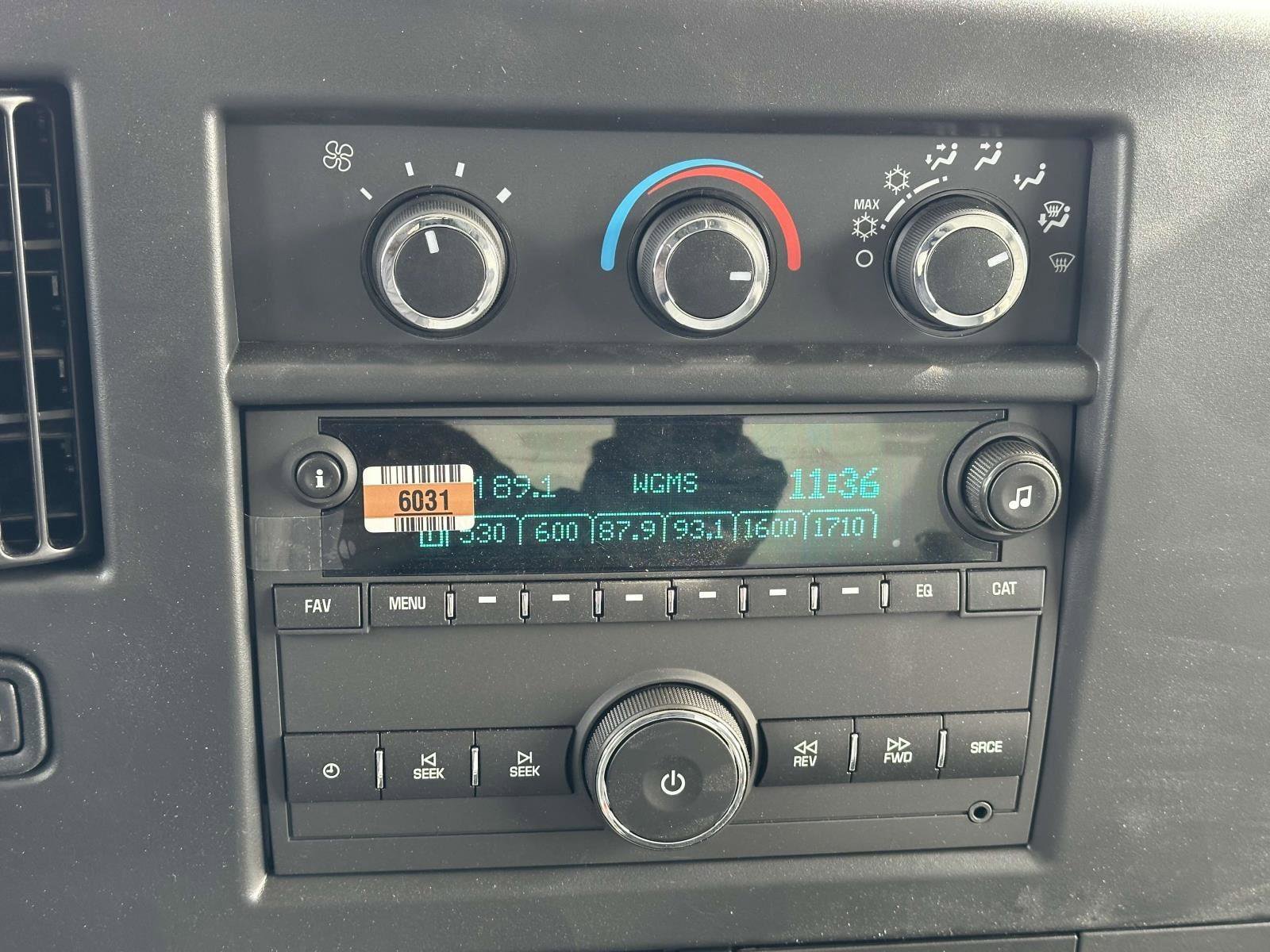 New 2024 Chevrolet Express 4500 w/ Power Convenience Package image 4