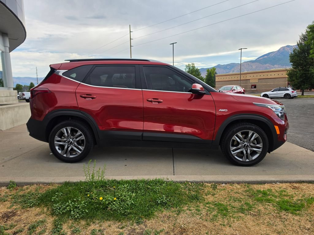 Certified 2022 Kia Seltos S AWD/4WD image 4