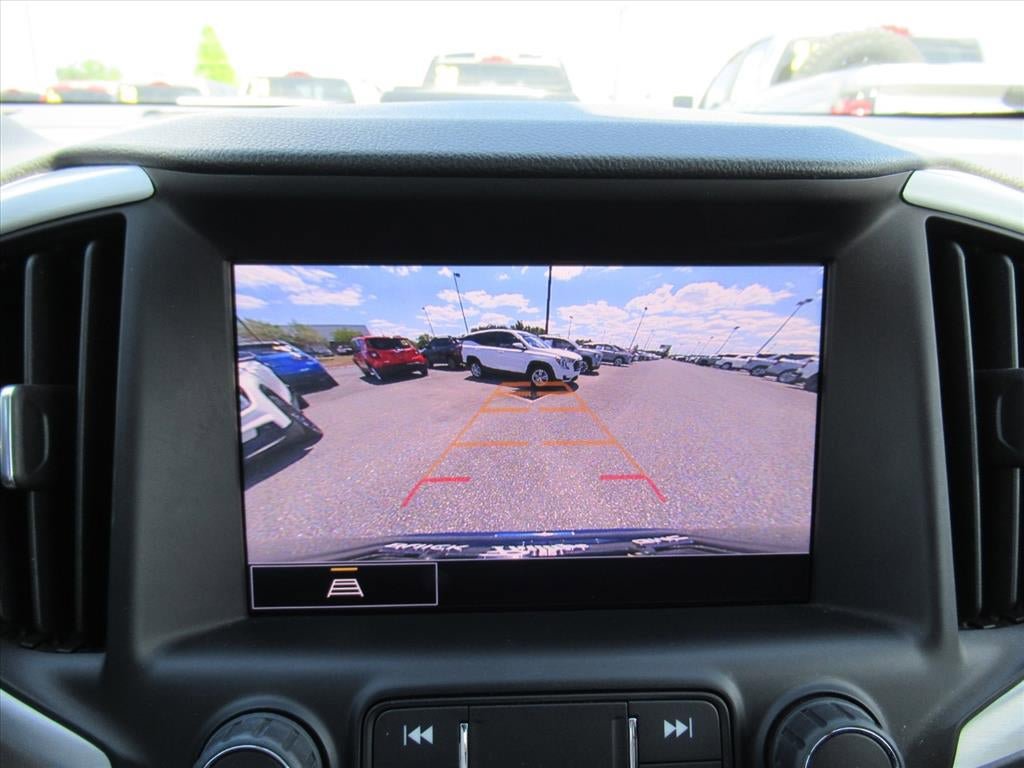 Used 2022 GMC Terrain SLE w/ Driver Convenience Package FWD image 27