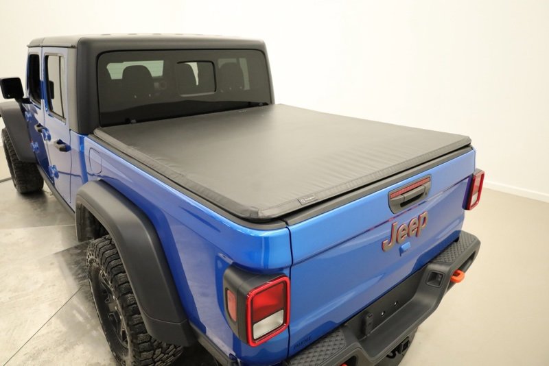 Used 2023 Jeep Gladiator Mojave w/ Cold Weather Group image 39