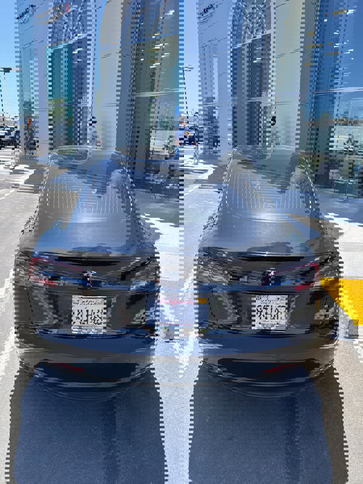 Used 2020 Tesla Model 3 Standard Range RWD image 3