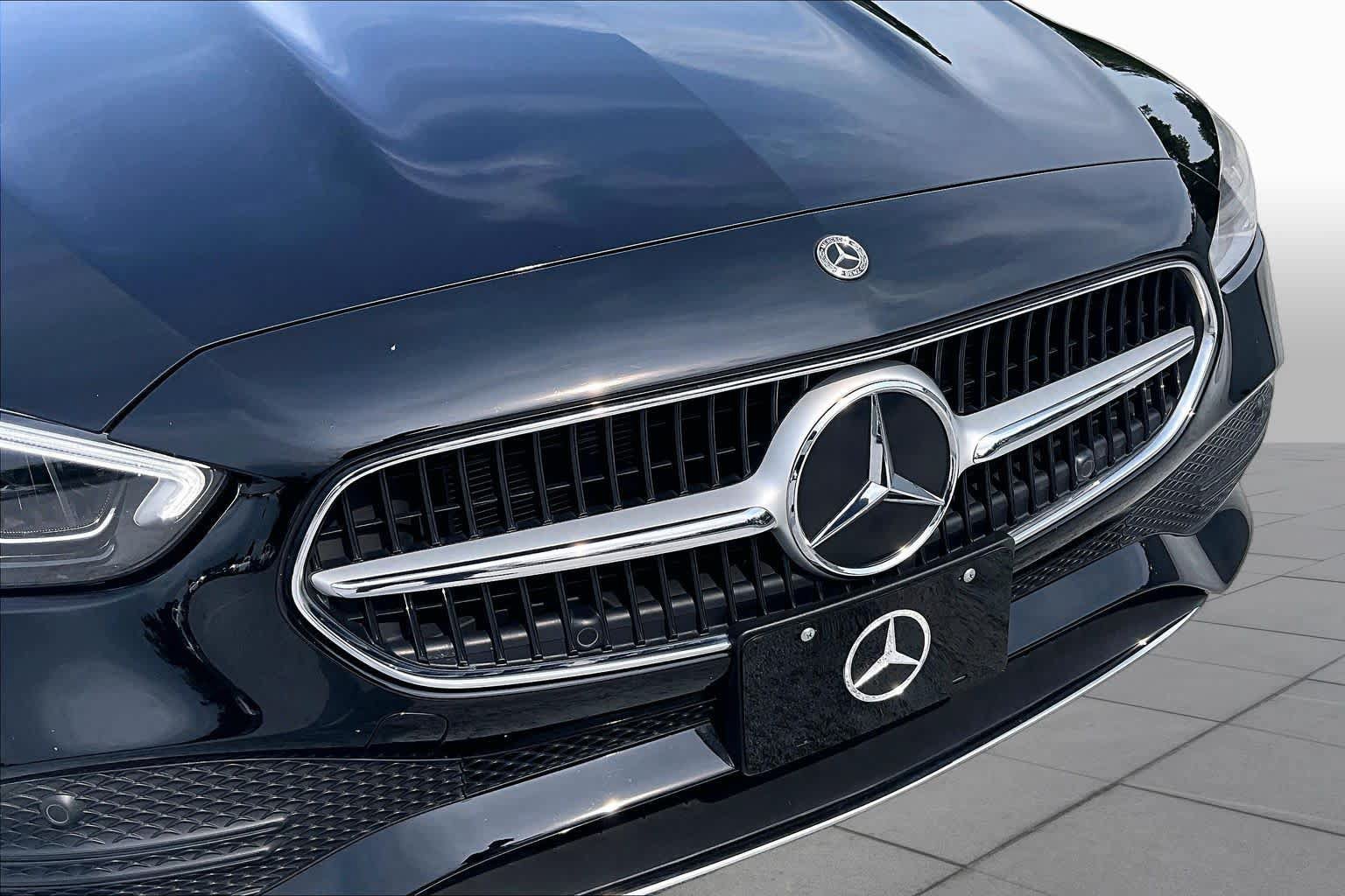 Used 2024 Mercedes-Benz C 300 Sedan image 29