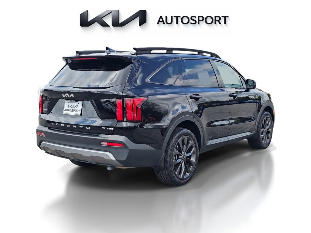 Certified 2022 Kia Sorento SX Prestige w/ Rust Color Package image 8