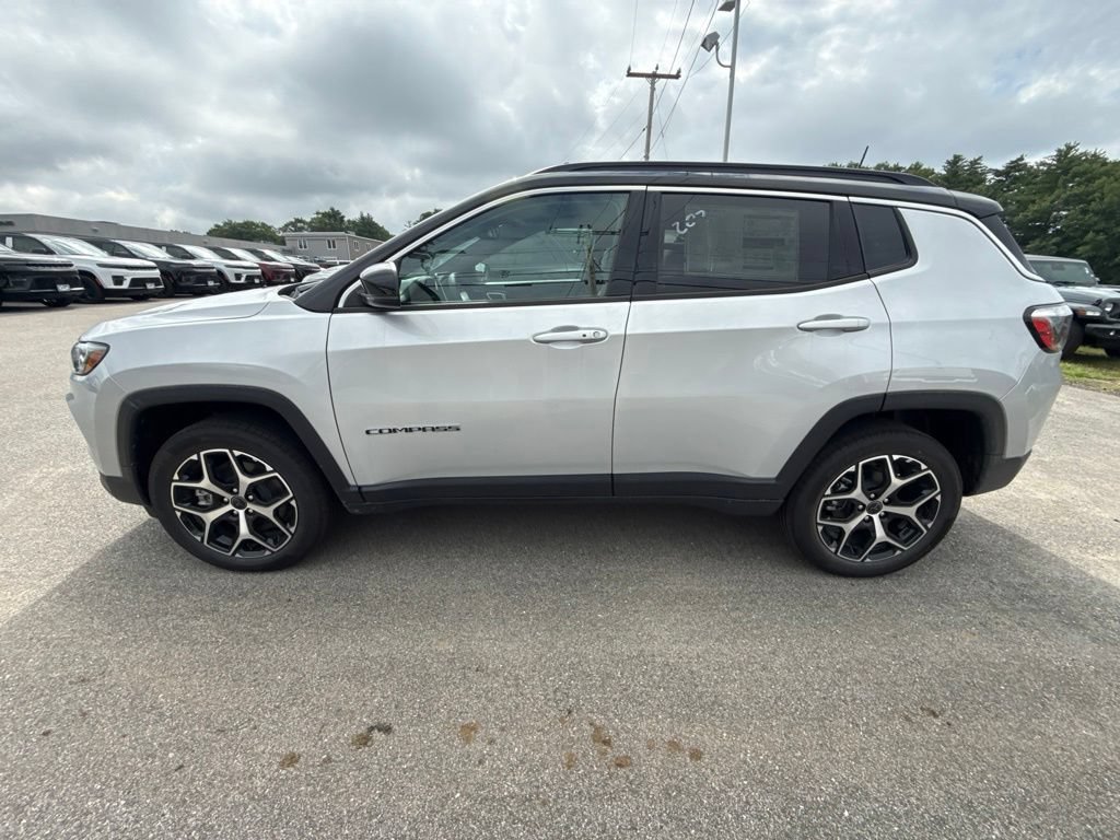 New 2026 Jeep Compass Limited w/ Sun, Sound & Navigation Group AWD/4WD image 2