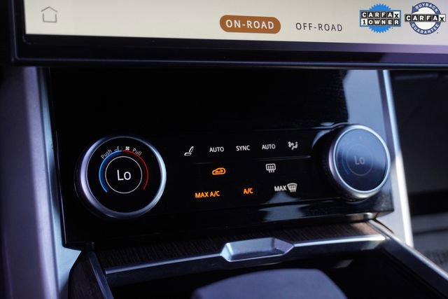 Used 2023 Land Rover Range Rover SE image 25