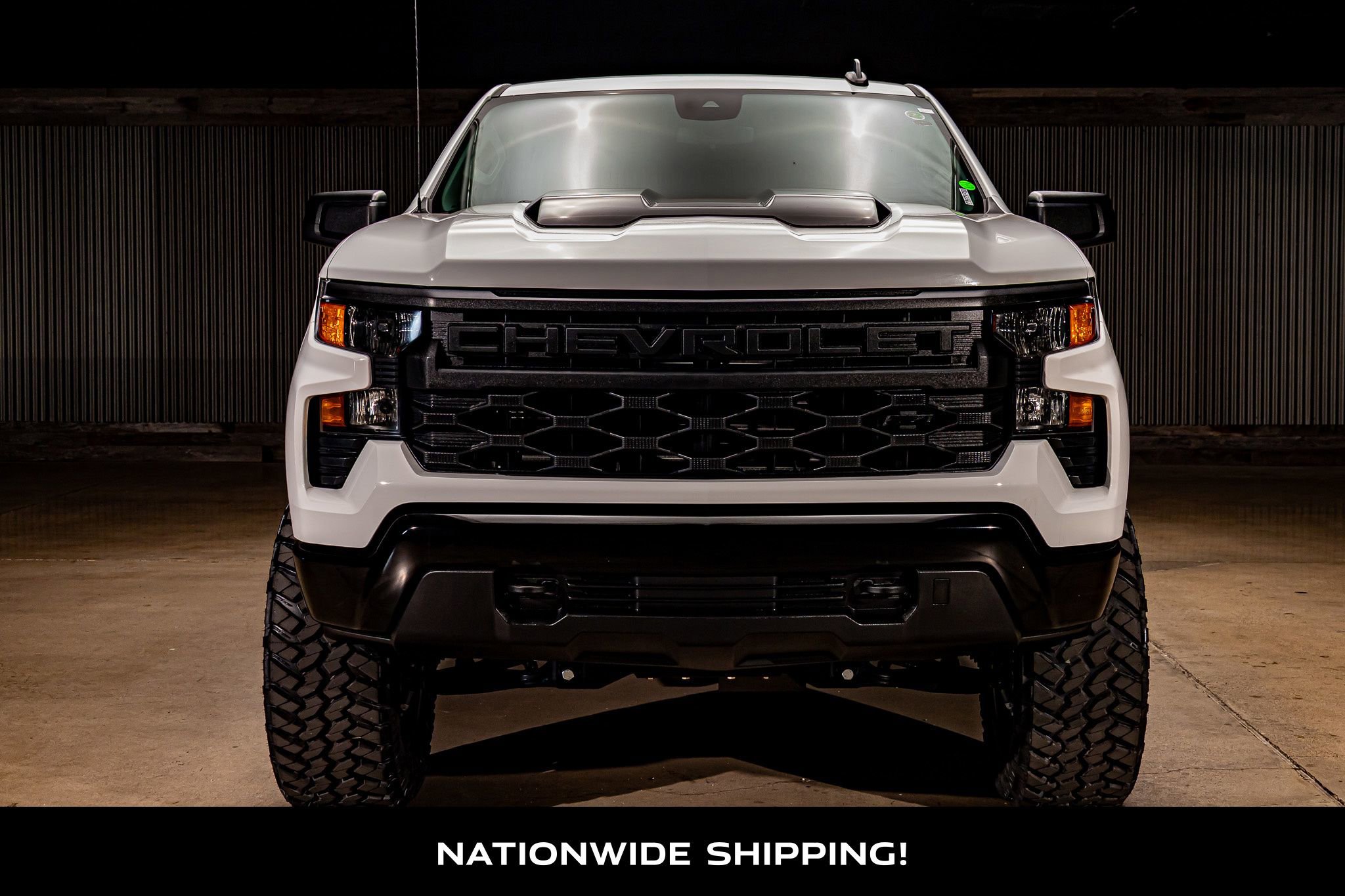 Used 2025 Chevrolet Silverado 1500 Custom Trail Boss w/ LPO, Dark Essentials Package image 4