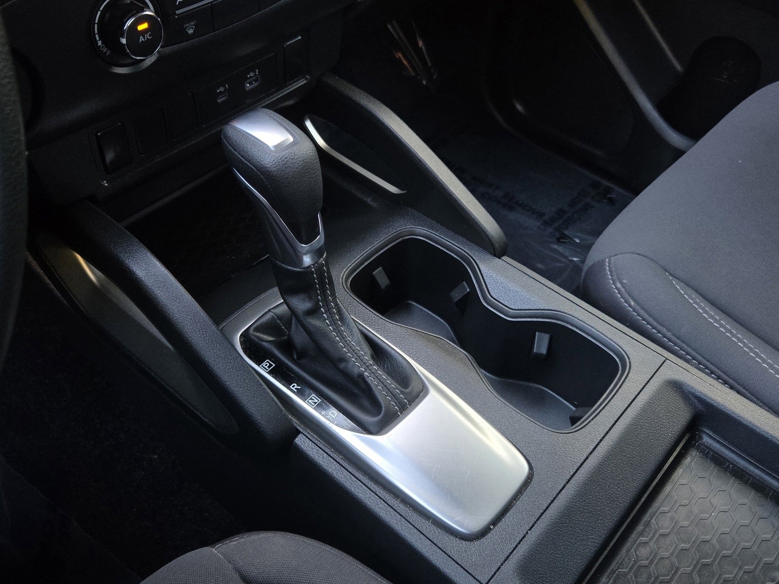 Used 2022 Nissan Frontier SV image 17